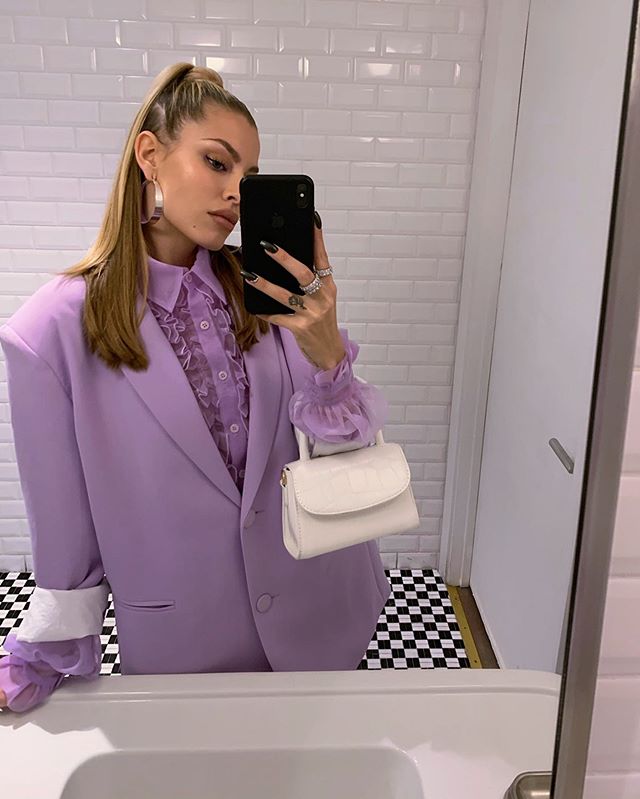 @goicoechea check word doc for outfit details