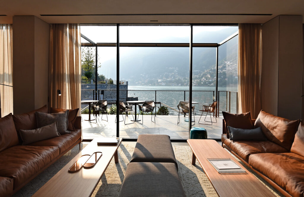Lobby3