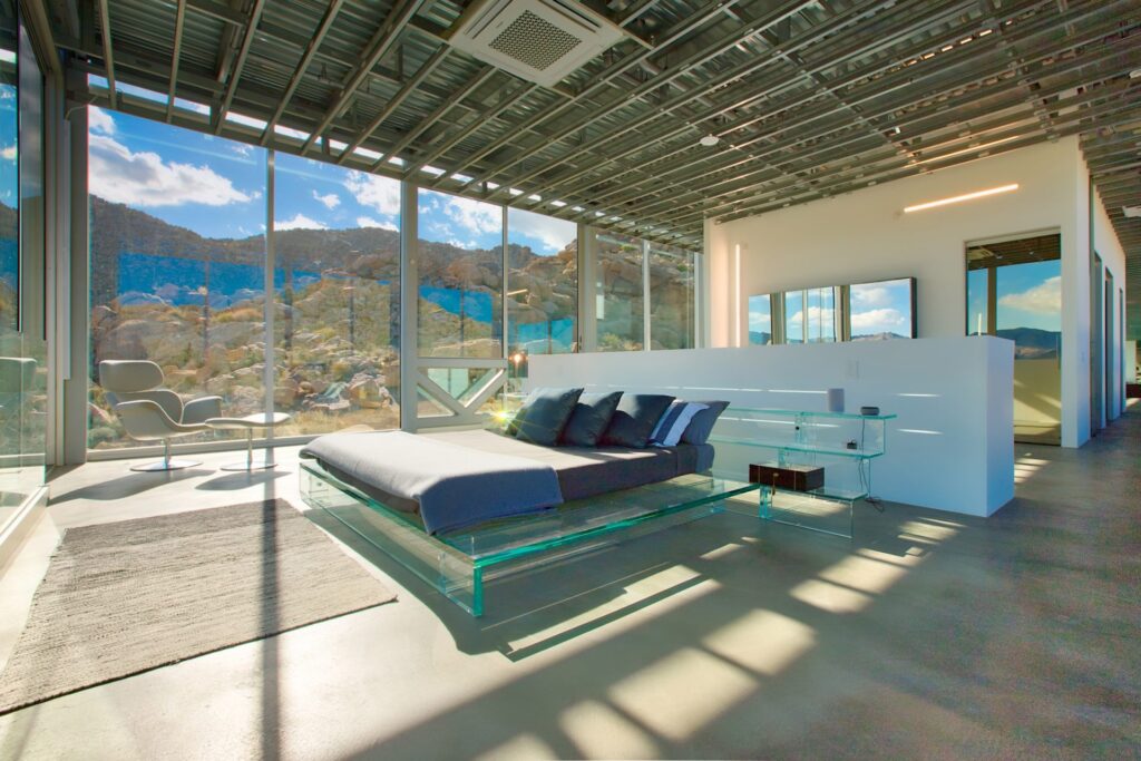 invisible house joshua tree california james whitaker dezeen 2364 col 15 1