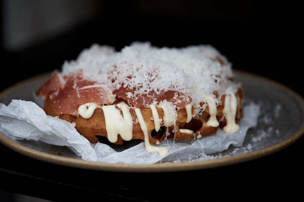 Waffle Iberico Bellota Manchego creme