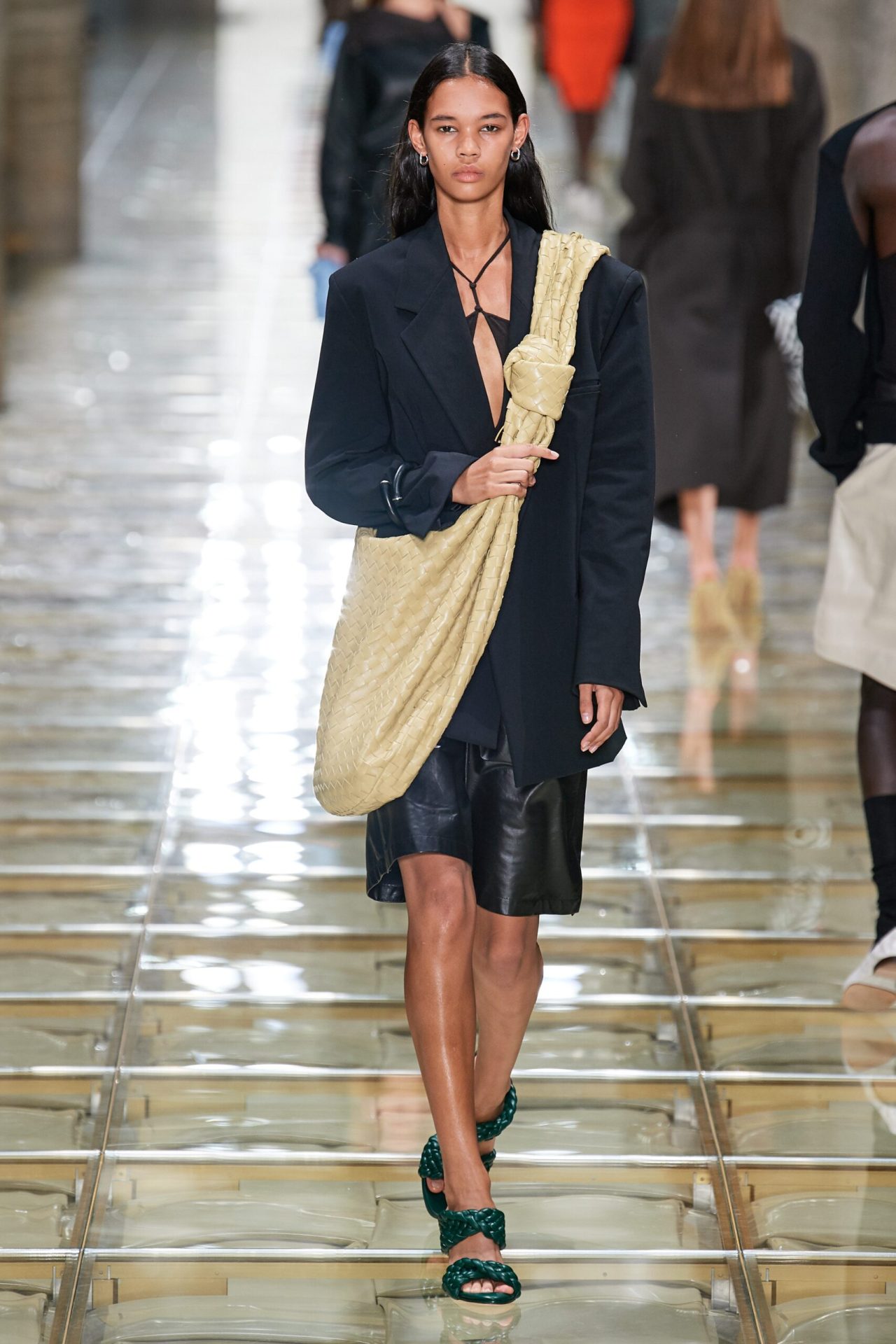 Bermuda Shorts 1 Bottega Veneta SS20 1 1 scaled