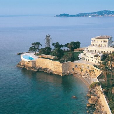 Cap Estel 8 svg%3E