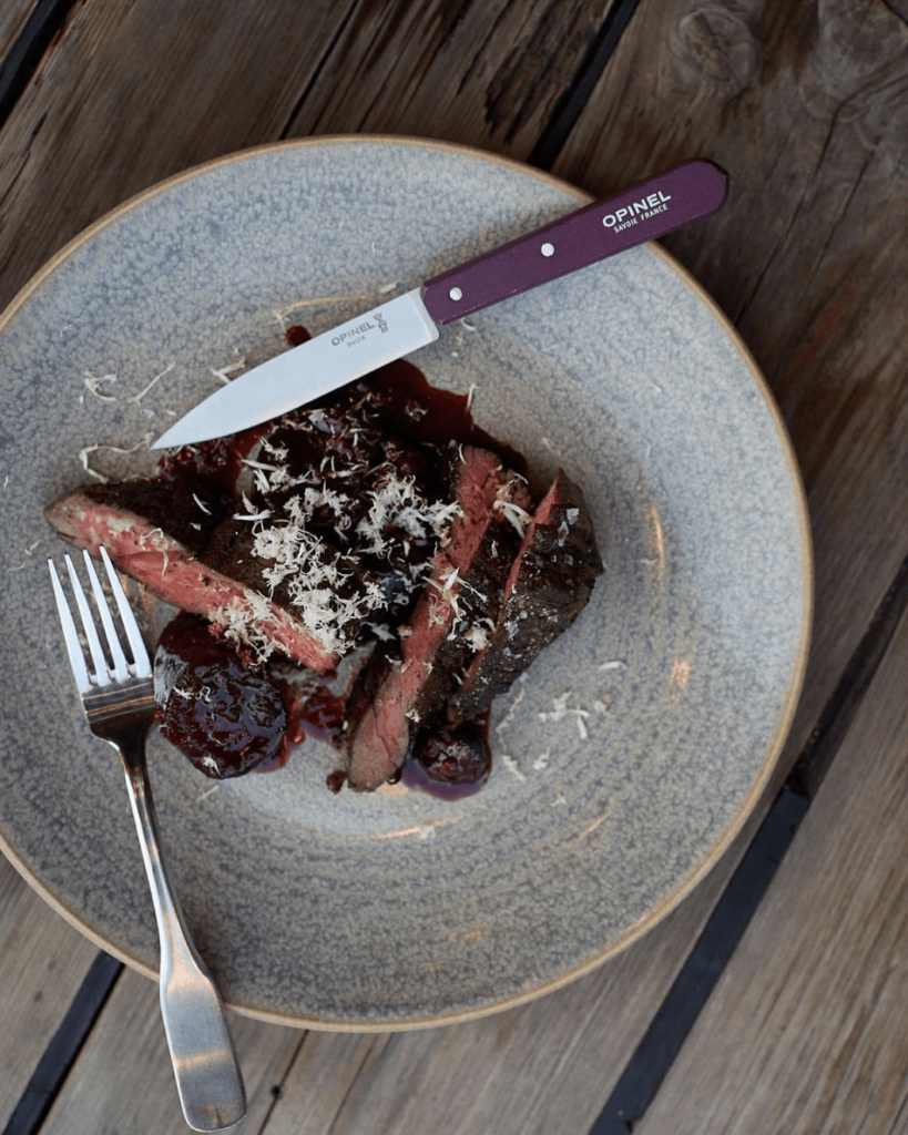 Bavette with smoked beets and salted blackberries